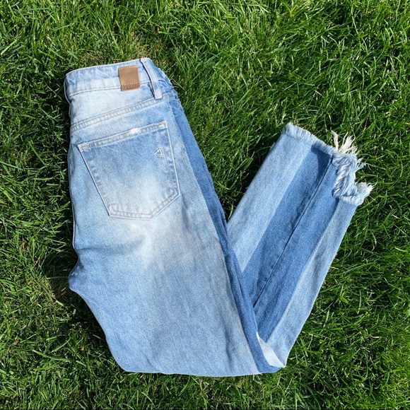 Hidden Jeans Raw Hem Distressed Patchwork Jeans - Picture 10 of 16